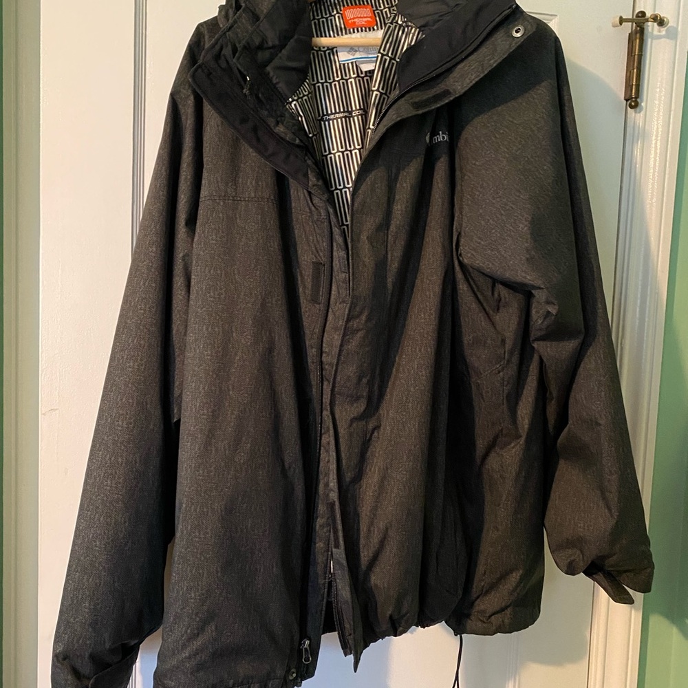 Columbia Thermal Coil Ski Jacket LIKE NEW